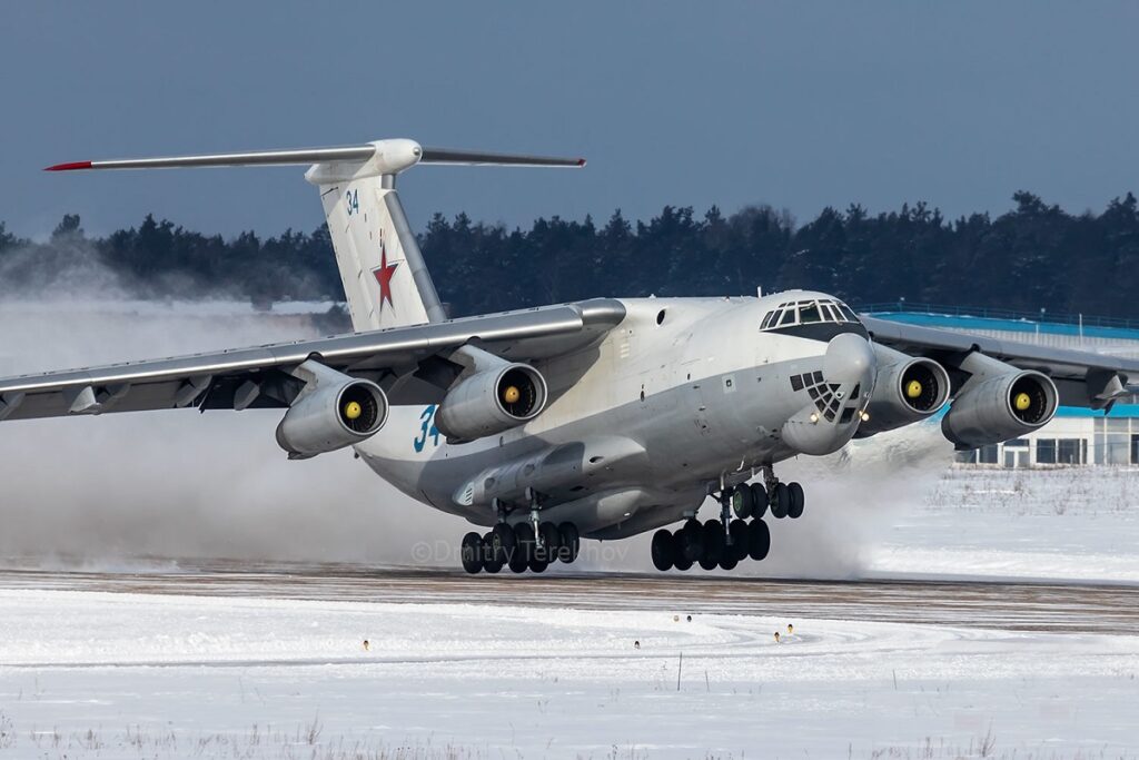 Aviões militares dos EUA interceptam aeronaves russas perto do