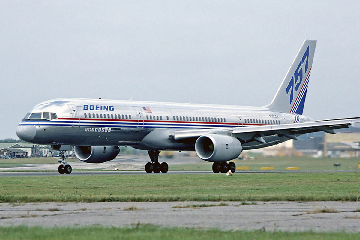Historia Da AviaÇÃo Boeing 757 Faz 41 Anos Uma Breve História Do