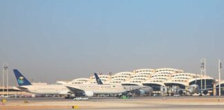 Aeroporto de Riad segue fechado após novos ataques de mísseis dos Houthis e mais ameaças