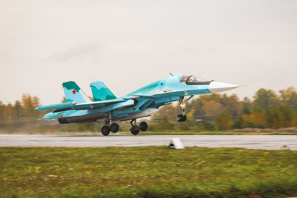 Ucrania derriba 3 cazas rusos Sukhoi Su-34 a la vez