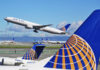 CEO da United diz que quer acabar com situações que fazem comissários pedirem desculpas aos passageiros