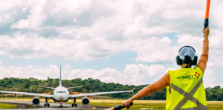 Aeroporto de Salvador lança nova versão da assistente virtual Ana com inteligência artificial generativa