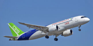 Variante para aeroportos de alta altitude do jato chinês Comac C919 realiza voo inaugural Avião C919