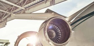 Escola com mais de 150 anos lança curso técnico em Manutenção Aeronáutica em São Paulo