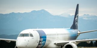 Entrega do quarto Embraer E195 da Air Montenegro é adiada por problemas do arrendador; avião era da Azul