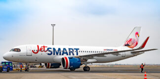 JetSMART celebra 10 anos com promoções especiais todo dia 10 para voar pela América do Sul