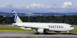 74 brasileiros deportados dos EUA são acolhidos em Confins após novo voo operado com aeronave maior da Eastern Airlines