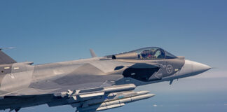 Saab recebe encomenda de novo computador de controle de voo para os caças Gripen da Suécia