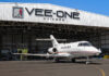 Vee One Aviação amplia frota executiva com a chegada do novo jato Hawker 800XPi