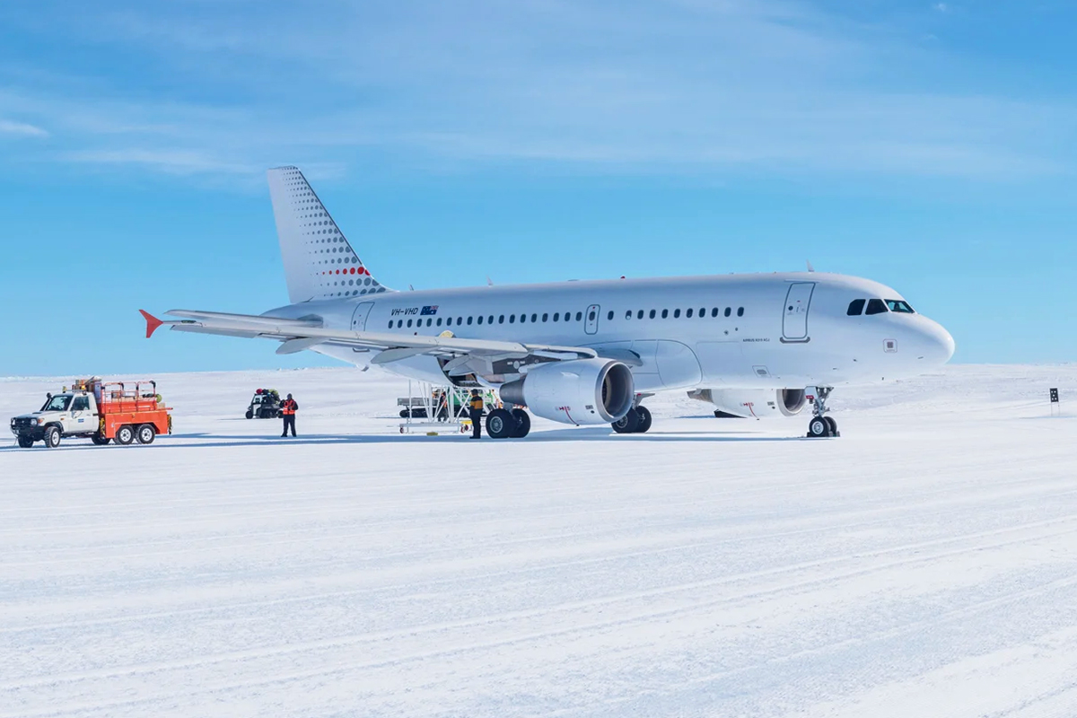 Avião Airbus A319 faz raro resgate médico na Antártica com casal de pilotos nos comandos e -43 °C