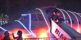 Com frente de Airbus e traseira de Boeing, avião vira pista de dança em rave em Minas Gerais