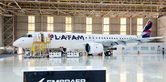 Embraer assina acordo com a LATAM para fornecer suporte para a frota de aviões E195-E2